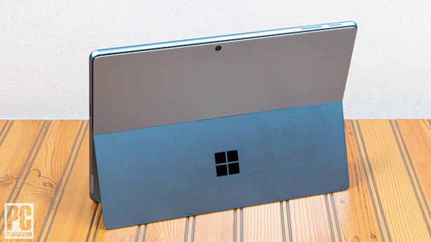 Microsoft Surface Pro 9 (Intel)